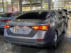 نیسان سێنترا